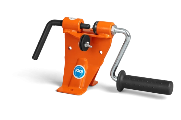 Rivet spinner