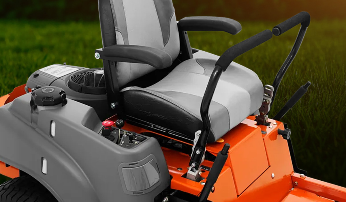 Zero Turn Mowers vs Ride-on Mowers: What’s The Difference, and Which Should You Choose?